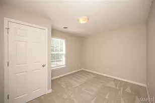 1319 N 4th St, Saint Charles, MO 63301 - Photo 20