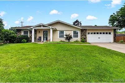 2 Park Charles Boulevard, Saint Peters, MO 63376 - Photo 1