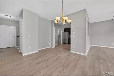 1715 Coupru Court, Saint Peters, MO 63376 - Photo 6