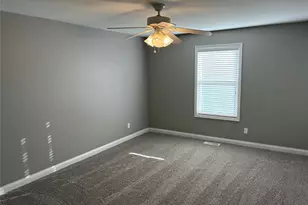 434 Honeysuckle Creek Dr Dr, Wentzville, MO 63385 - Photo 6