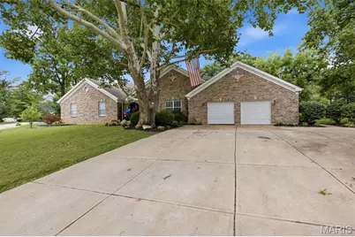 803 Streiff Lane, Ballwin, MO 63011 - Photo 1