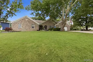 803 Streiff Ln, Ballwin, MO 63011 - Photo 4