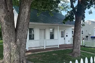 113 Main St, Saint Peters, MO 63376 - Photo 2