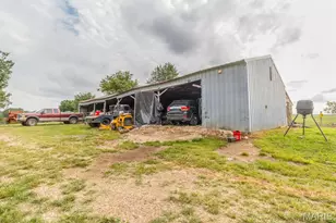 33020 Hall Rd, Richland, MO 65556 - Photo 38