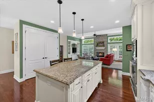 25 Magnolia Dr, Saint Louis, MO 63124 - Photo 16