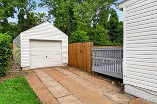 2328 Rockdale Ave, Saint Louis, MO 63121 - Photo 34