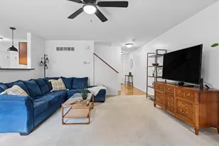 4354 Bristol View Ct, Unincorporated, MO 63129 - Photo 8