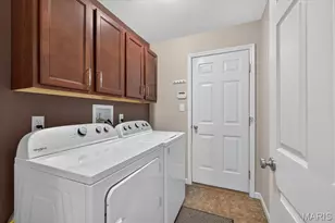 1731 Preston Centre Dr, Fenton, MO 63026 - Photo 20