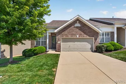 1731 Preston Centre Drive, Fenton, MO 63026 - Photo 2