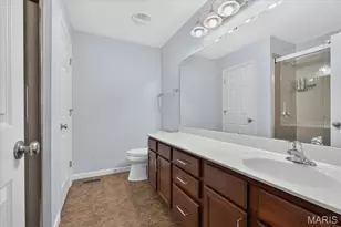 1731 Preston Centre Dr, Fenton, MO 63026 - Photo 24
