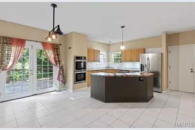 11 Moselle Court, Hazelwood, MO 63031 - Photo 18