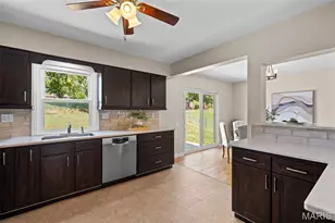 4763 Cactus Wren Ct, Saint Louis, MO 63128 - Photo 14