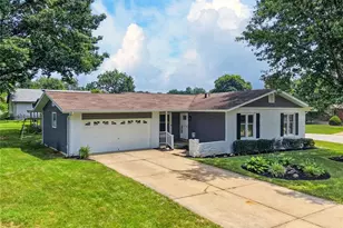 608 Mosport Dr, Saint Charles, MO 63304 - Photo 36