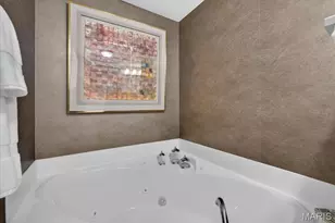 731 Bordeaux Cir, Saint Albans, MO 63073 - Photo 52