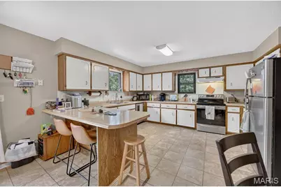 24231 Pine Tree Drive, Lebanon, MO 65536 - Photo 8