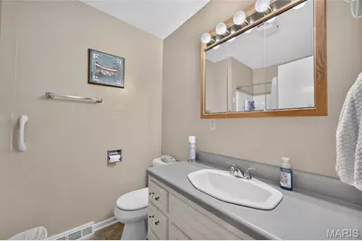 24231 Pine Tree Drive, Lebanon, MO 65536 - Photo 14
