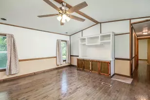 25049 Heritage Ln, Lebanon, MO 65536 - Photo 4