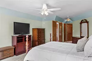 212 Harbour Pointe Dr, Wildwood, MO 63040 - Photo 20