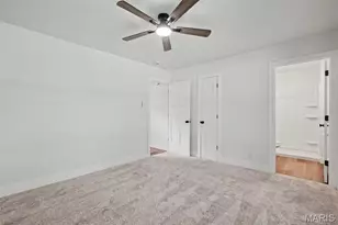 13 Castle Dr, Florissant, MO 63034 - Photo 36