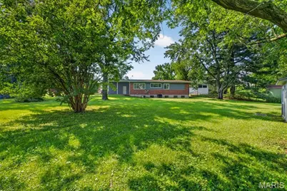 5 Filly Court, Florissant, MO 63033 - Photo 34