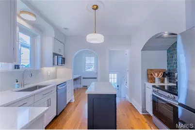 5408 Tholozan Avenue, Saint Louis, MO 63109 - Photo 10