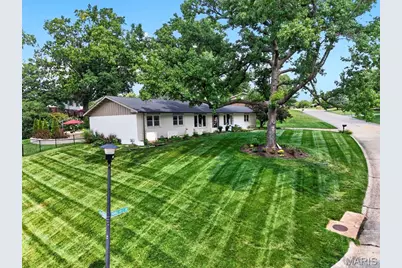 45 Orange Hills Drive, Chesterfield, MO 63017 - Photo 2