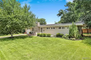 948 Volz Dr, Crestwood, MO 63126 - Photo 2