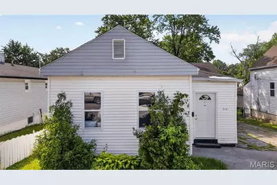 914 Dammert Avenue, Saint Louis, MO 63125 - Photo 1