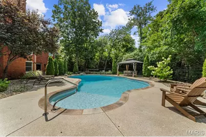 2401 Wexford Woods Court, Town and Country, MO 63131 - Photo 52