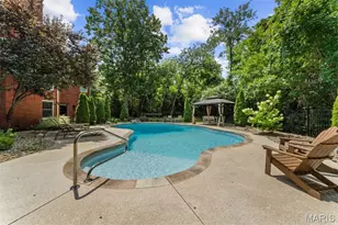 2401 Wexford Woods Ct, Town and Country, MO 63131 - Photo 52