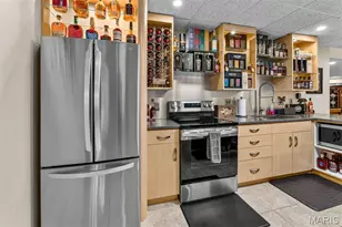 2401 Wexford Woods Ct, Town and Country, MO 63131 - Photo 40