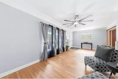 7110 Groveland Drive, Saint Louis, MO 63121 - Photo 8