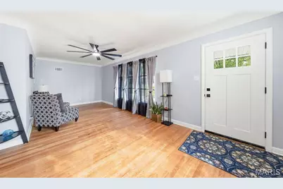 7110 Groveland Drive, Saint Louis, MO 63121 - Photo 6