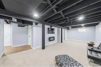 7110 Groveland Drive, Saint Louis, MO 63121 - Photo 22
