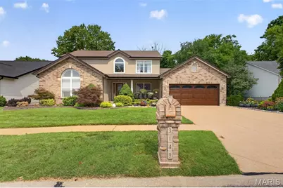 3149 Crystal Lake Drive, Saint Louis, MO 63129 - Photo 2