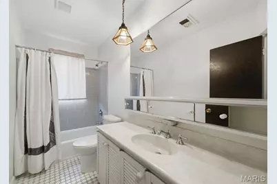 36 Marine Lane, Maryland Heights, MO 63043 - Photo 10