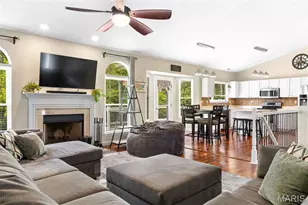 38 Eagle Spur Ct, Saint Charles, MO 63303 - Photo 6