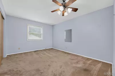 1632 Lochcrest Drive, Chesterfield, MO 63017 - Photo 32