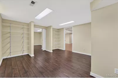 1632 Lochcrest Drive, Chesterfield, MO 63017 - Photo 38