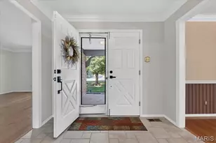 1632 Lochcrest Dr, Chesterfield, MO 63017 - Photo 6