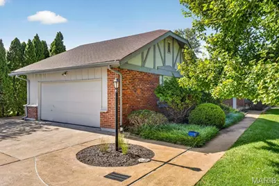 1632 Lochcrest Drive, Chesterfield, MO 63017 - Photo 48