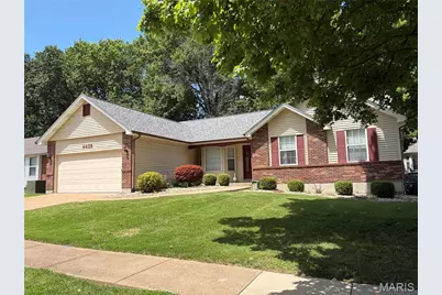 4435 Berkshire Estates Drive, Mehlville, MO 63129 - Photo 4