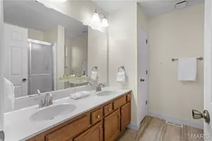 4435 Berkshire Estates Dr, Mehlville, MO 63129 - Photo 20