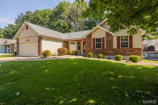 4435 Berkshire Estates Dr, Mehlville, MO 63129 - Photo 2