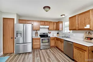 34 Robin Hood Dr, Troy, MO 63379 - Photo 16