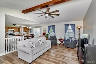 34 Robin Hood Dr, Troy, MO 63379 - Photo 2
