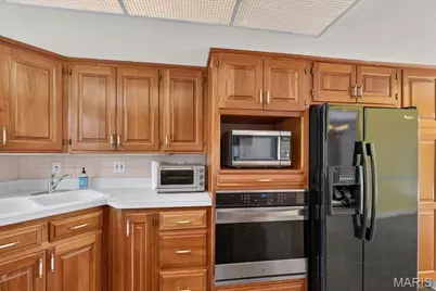 513 Glan Tai Drive, Manchester, MO 63011 - Photo 16