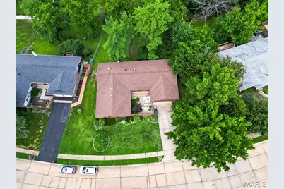 513 Glan Tai Drive, Manchester, MO 63011 - Photo 38