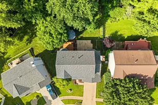 4345 Gemstone Cir, Mehlville, MO 63125 - Photo 4