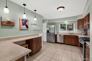 1152 Indian Meadows Dr, Saint Louis, MO 63132 - Photo 10